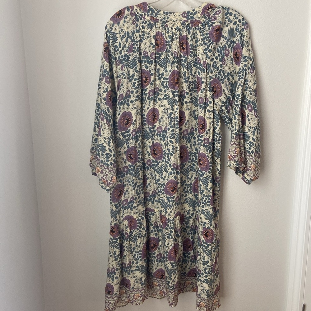 Natalie Martin Cream Floral Mini Dress with Mauve Accents - Picture 4 of 6